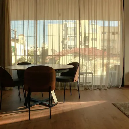 New Modern & Terrace Λεμεσός